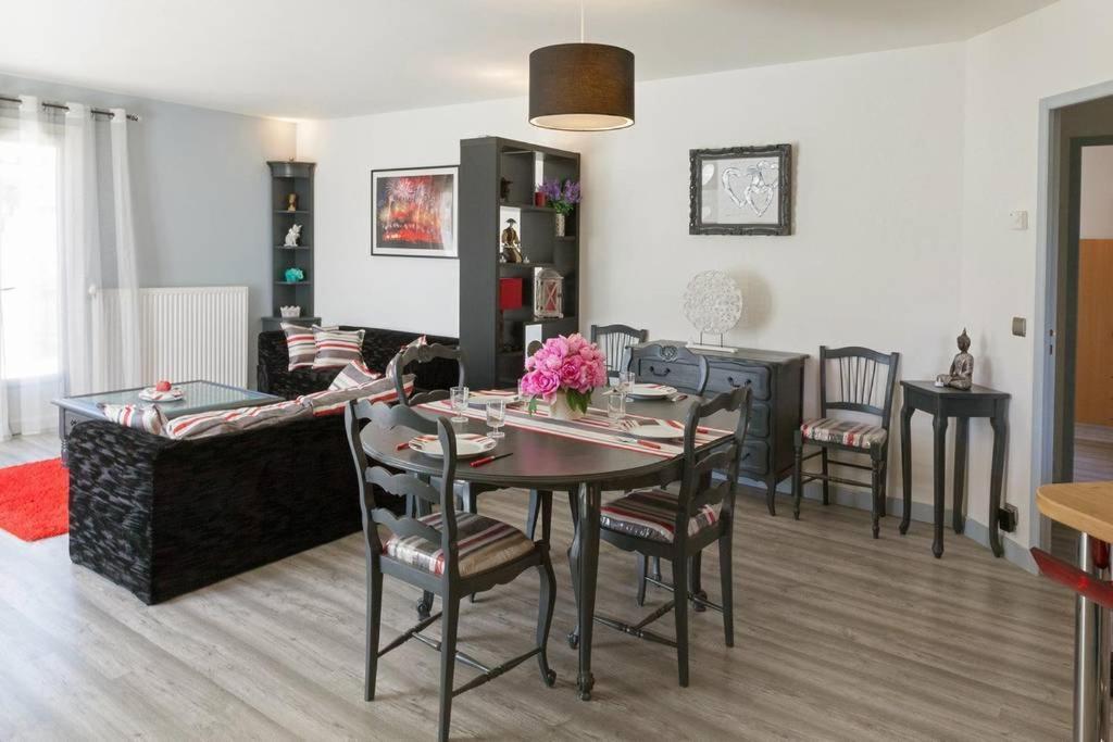 Pour Des Vacances Idylliques Pres De La Cite ! Villa *