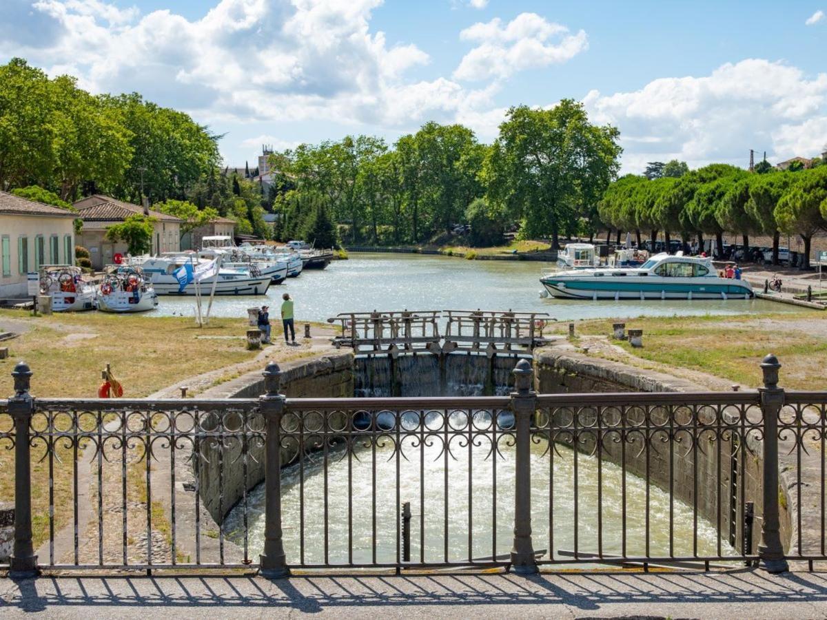 Pour Des Vacances Idylliques Pres De La Cite ! *